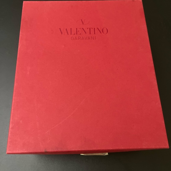 Valentino Garvani Roman Stud Slides - Picture 9 of 10